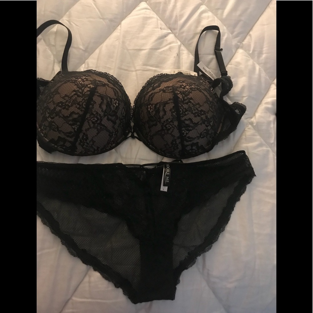 Adore me bra and panty set NWT